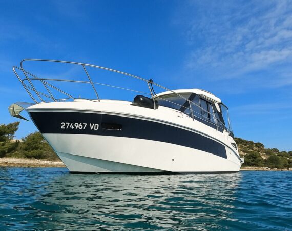 Bavaria SR33 "Rio" motor yacht for sale in Biograd, Croatia