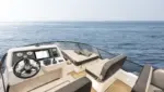 Bavaria Virtess 420 Fly helm station flybridge controls