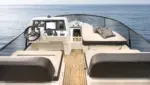Bavaria Virtess 420 Fly sunbathing area flybridge