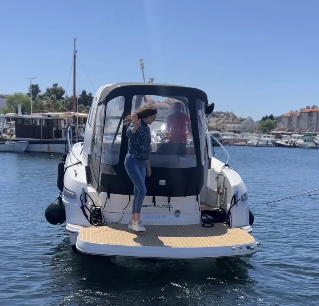 boat charter Croatia 2026 flexible booking no Saturday restriction